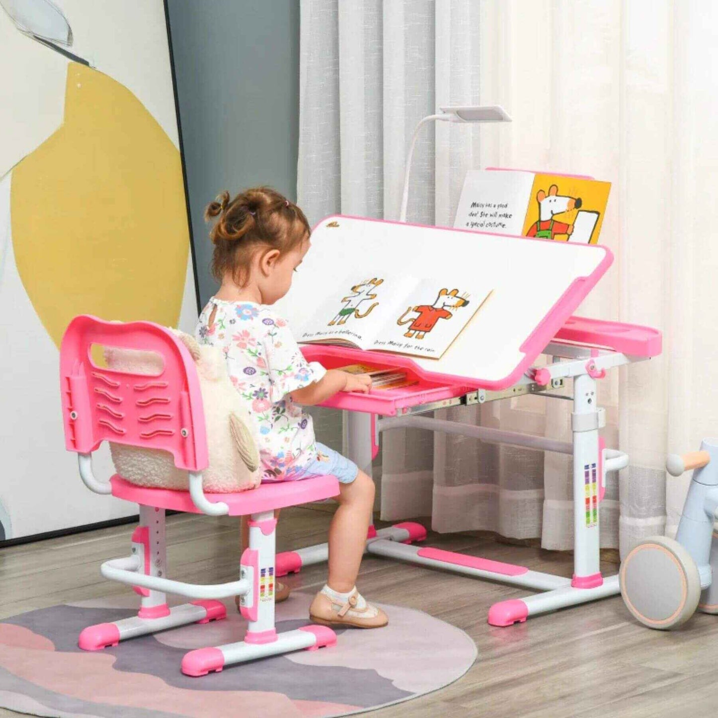 Girl Drawing at Qaba Kids Desk and Chair Set, Height Adjustable School Study Table and Chair, Pink