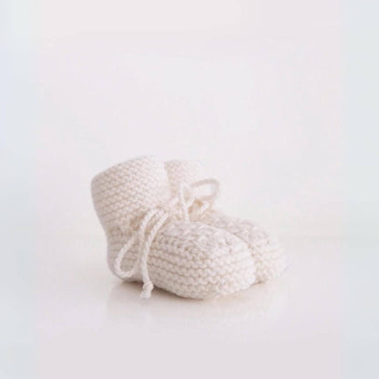 Unique Love Design Knitted Shoes Booties Off White