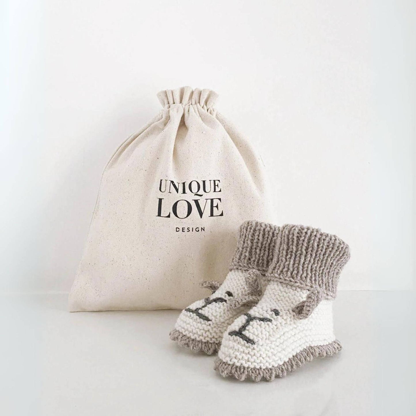 Unique Love Design Knitted Shoes Little Lion Sand