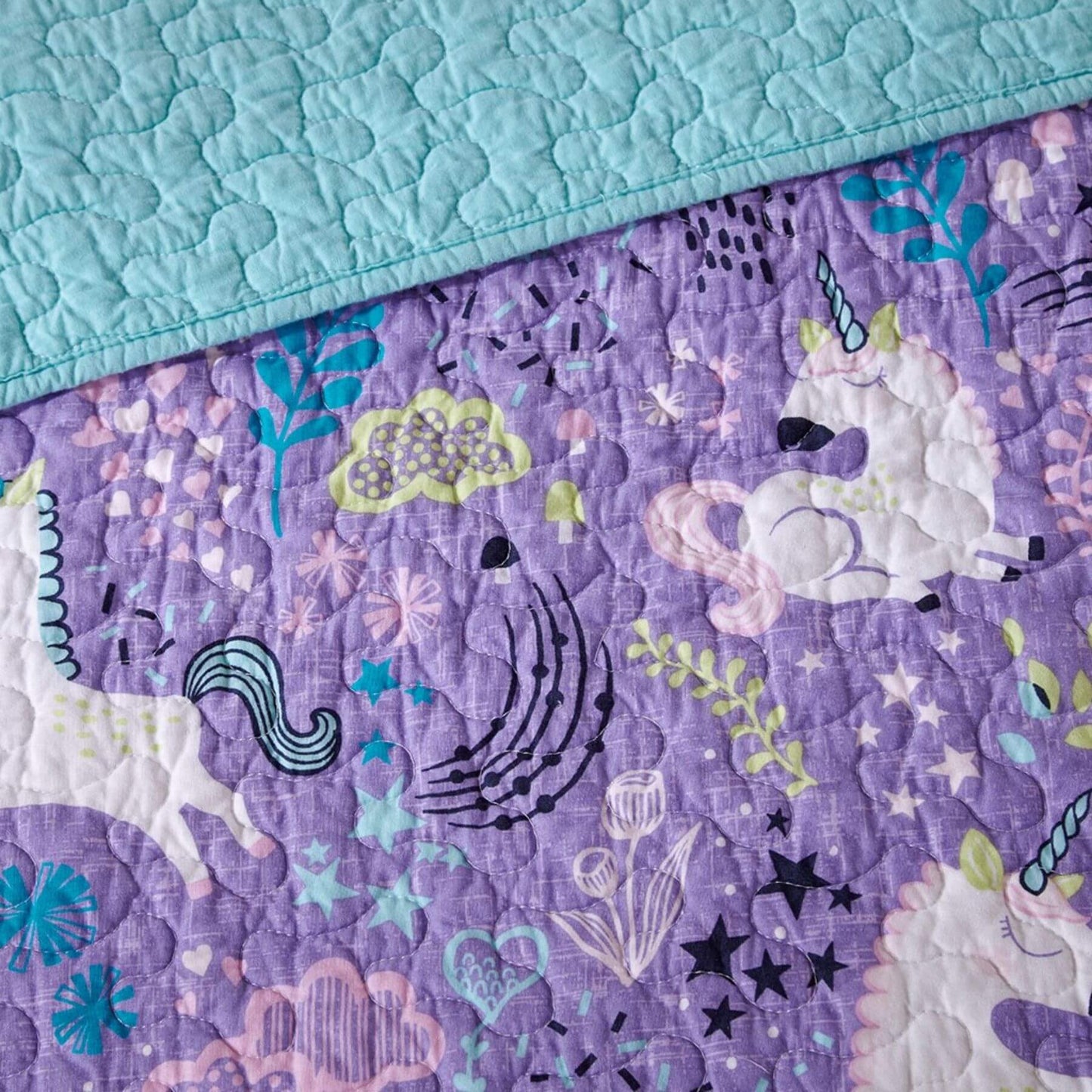 Detail View of Lola Unicorn Reversible Cotton Quilt Set Purple