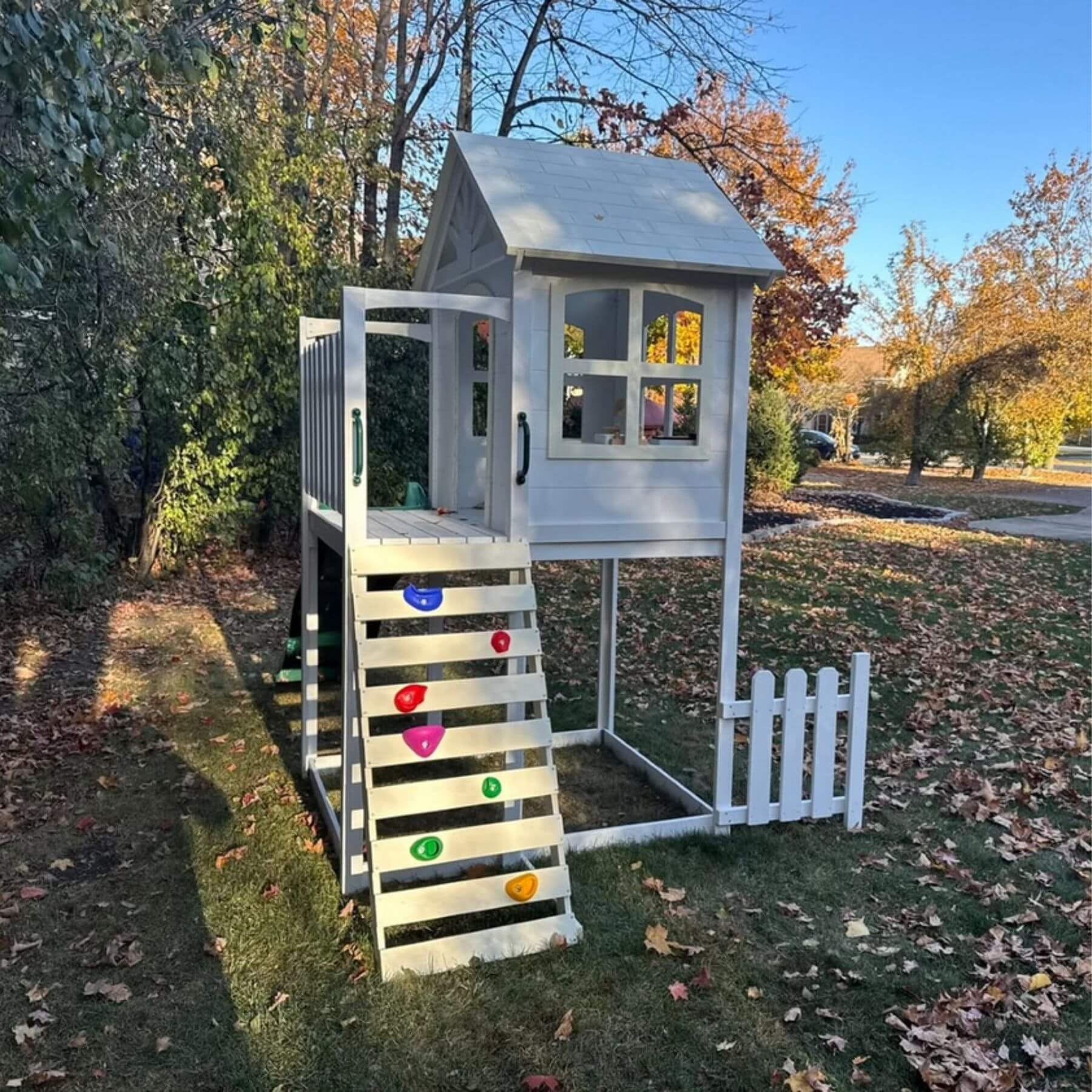 2MamaBees Londyn Swing Set - Daisy in a backyard setting