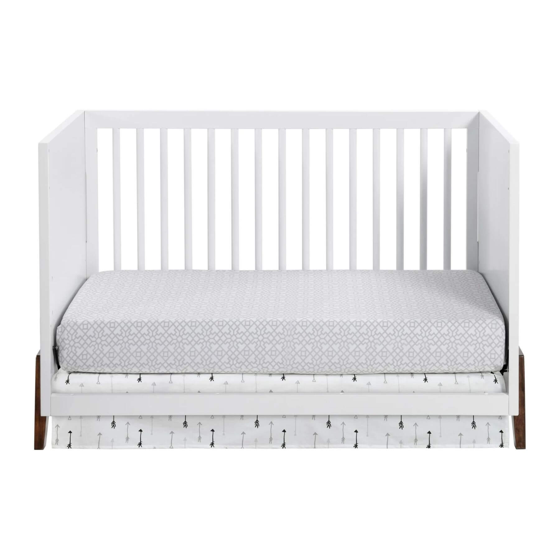 Oxford Baby Mari 3 In 1 Convertible Crib White