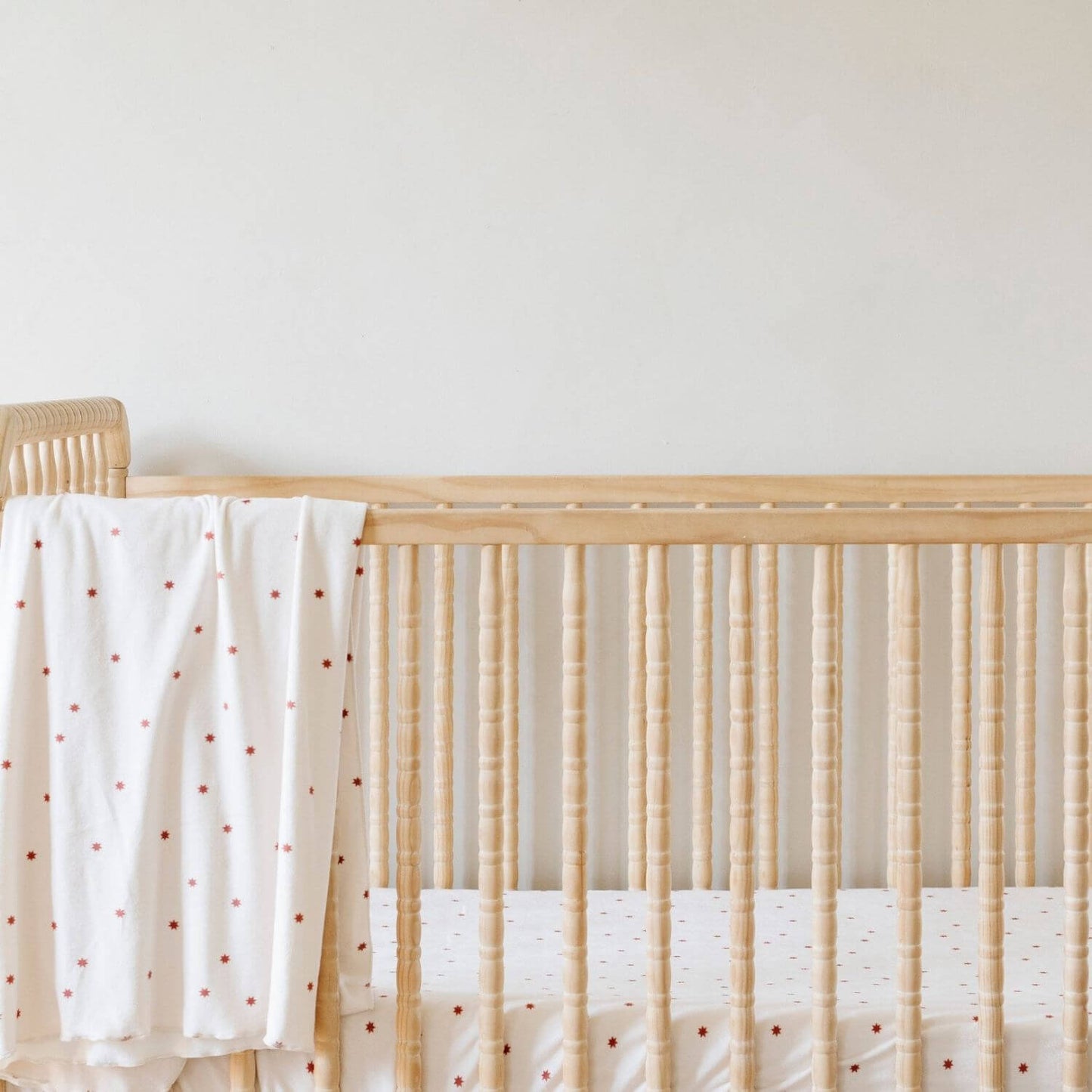 Saranoni Minky Stretch Luxe Crib Sheet Stars hanging on wooden crib