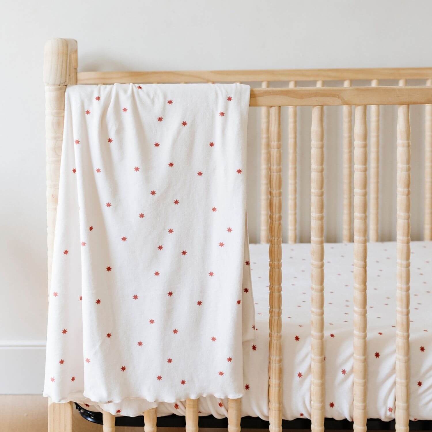 Saranoni Minky Stretch Luxe Crib Sheet Stars hanging on wooden crib