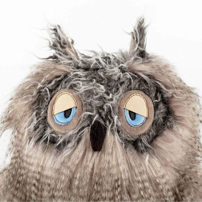 Close-up of sigikid Miss Night Owl
