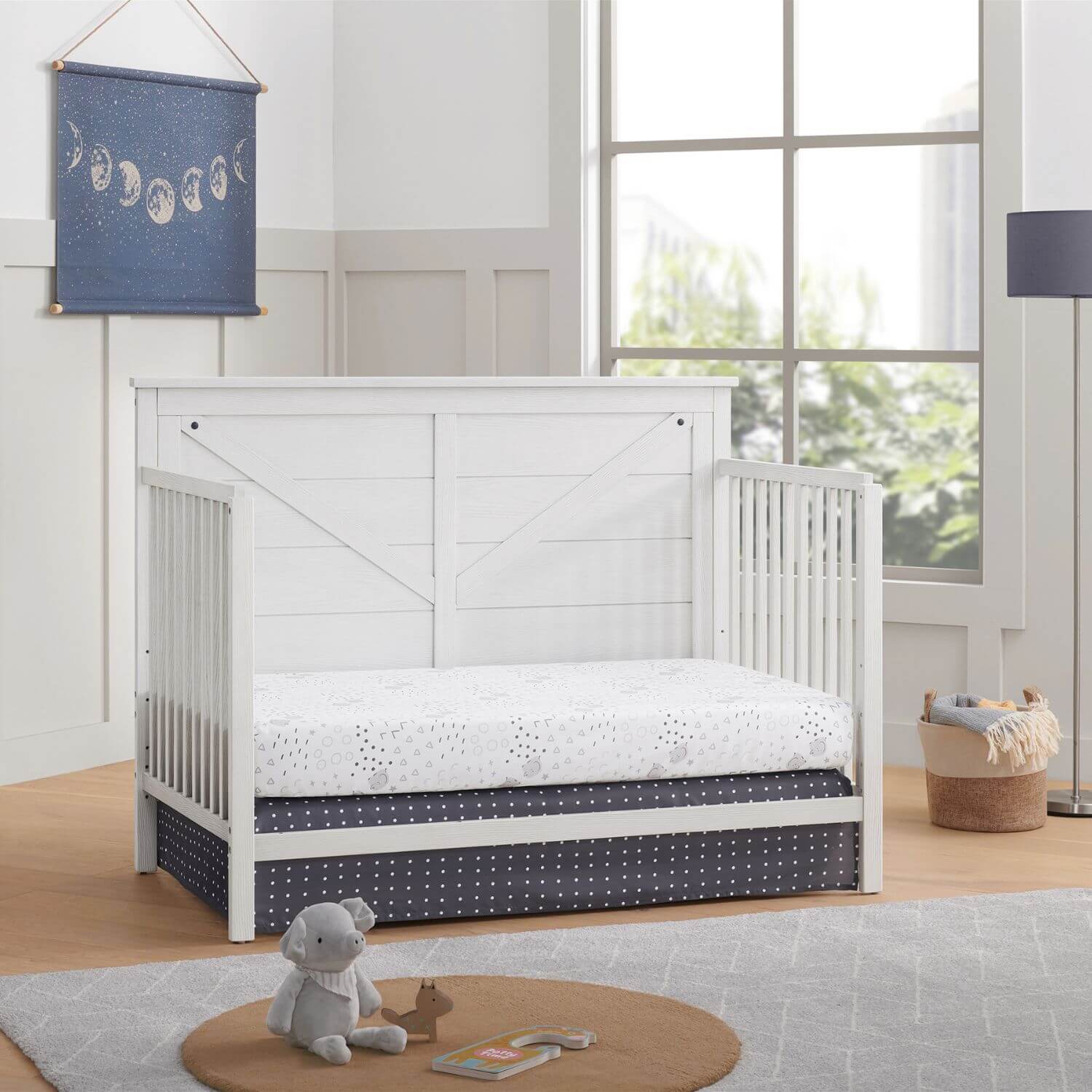 Oxford Baby Montauk 4-in-1 Convertible Crib | Barn White