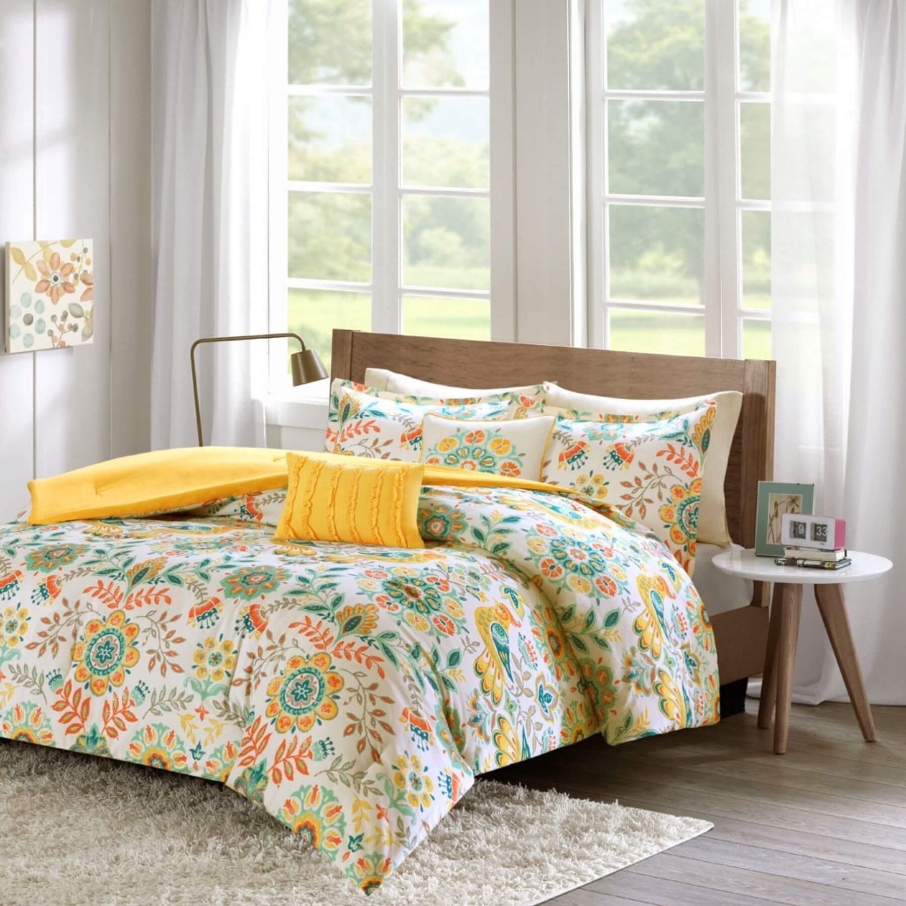 Nina Comforter Set