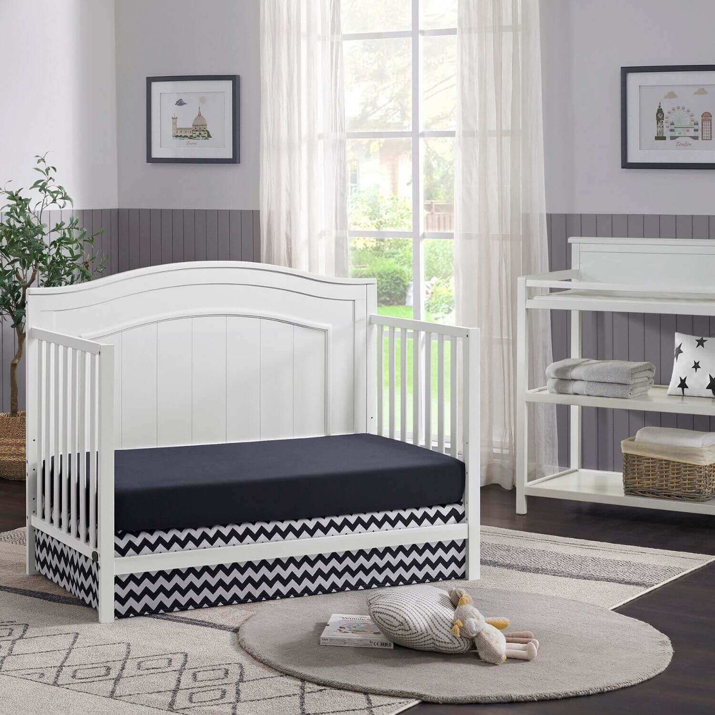 Oxford Baby Nolan 4-in-1 Convertible Crib | Snow White