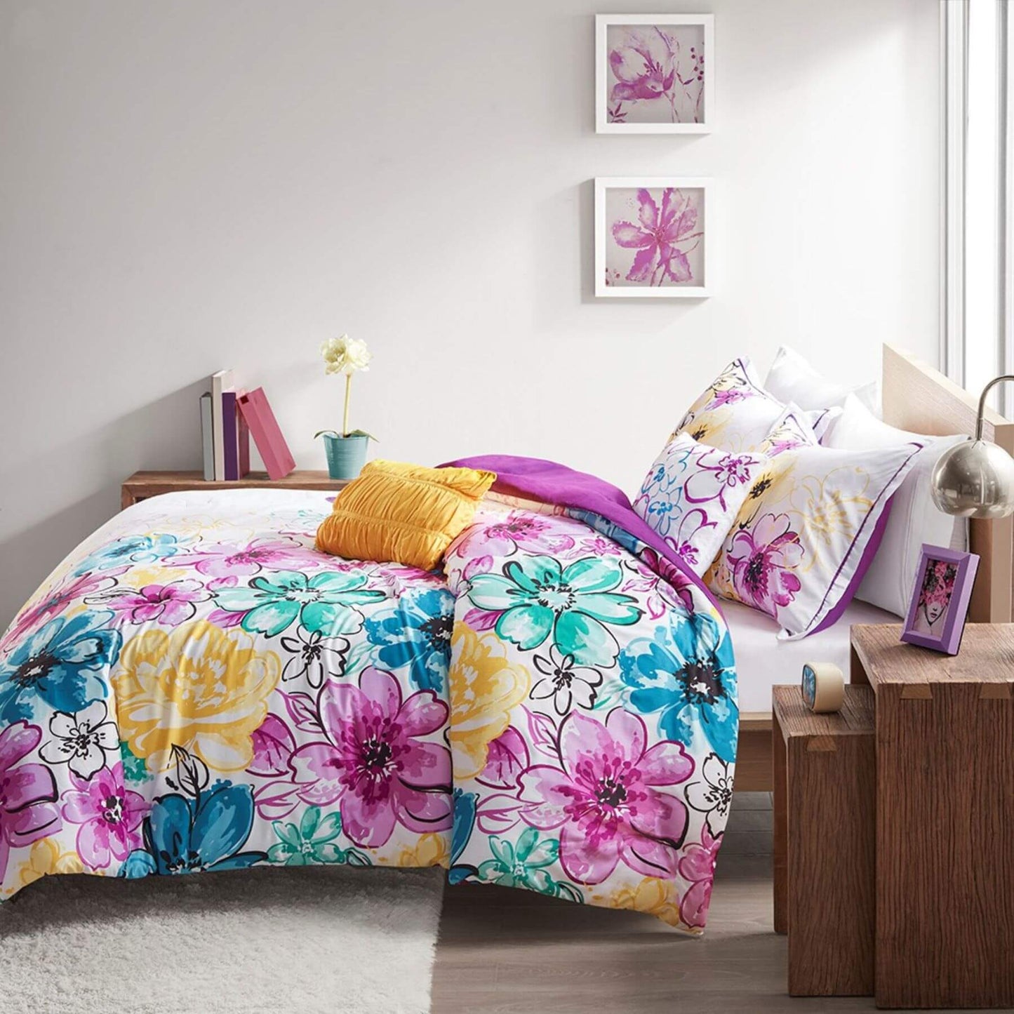 Olivia Floral Comforter Set