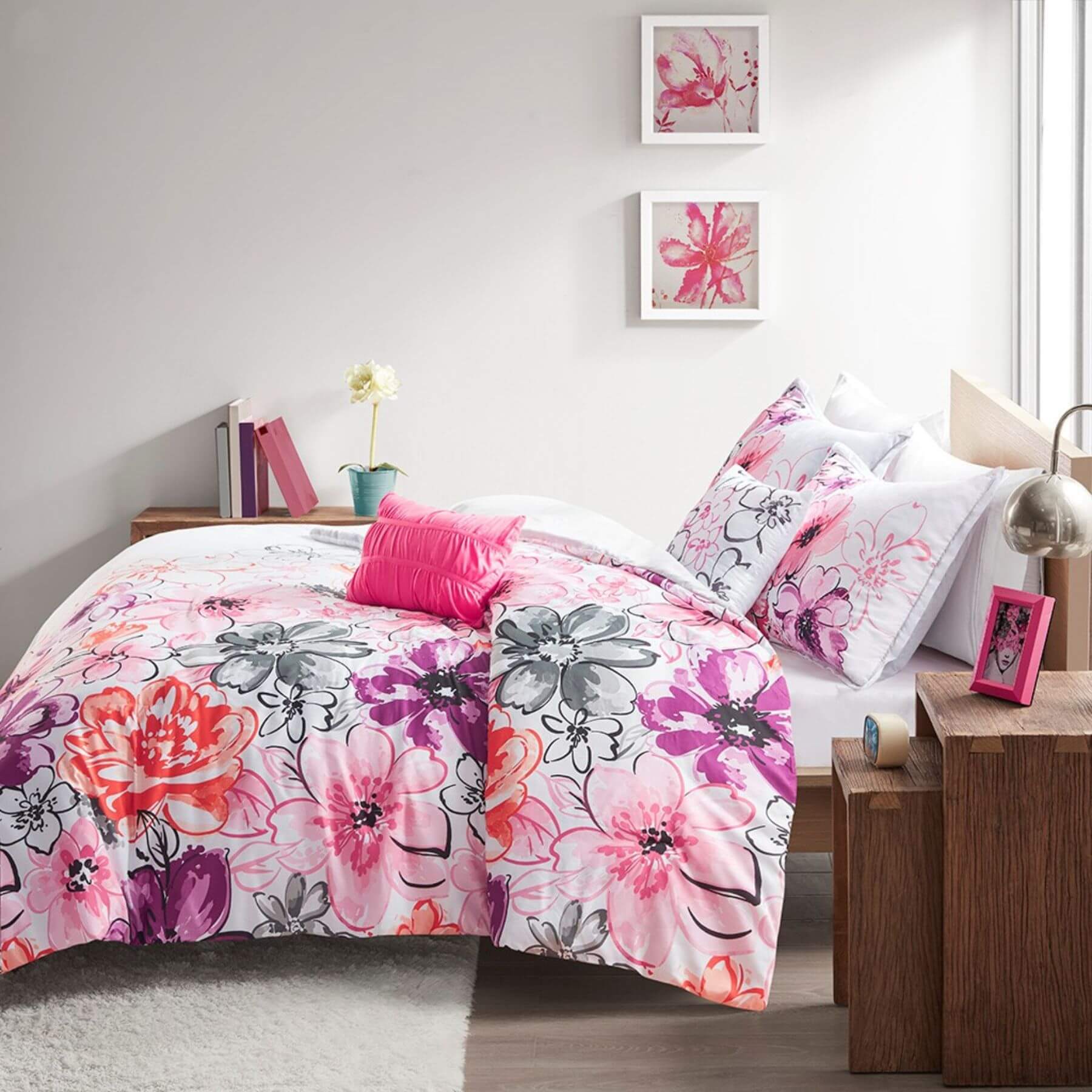 Olivia Floral Comforter Set Pink