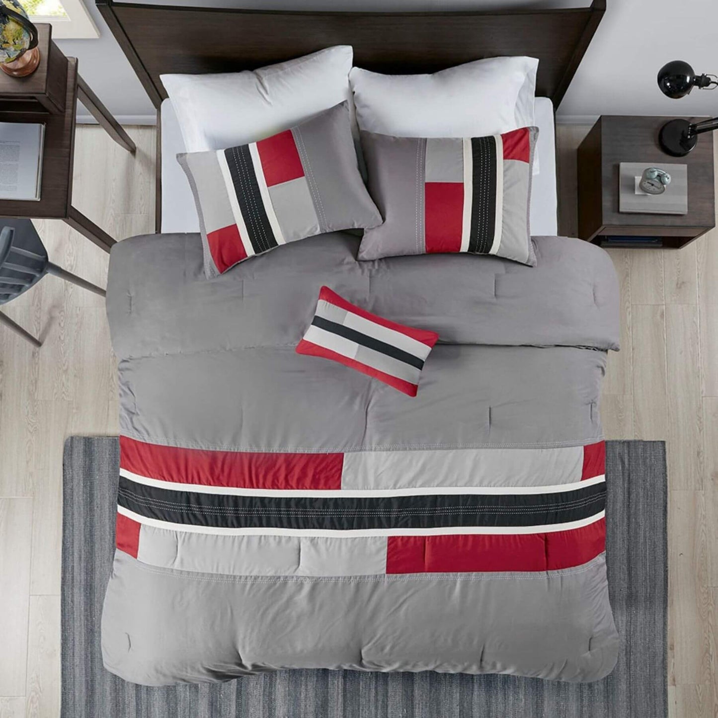 Pipeline Comforter Set Red