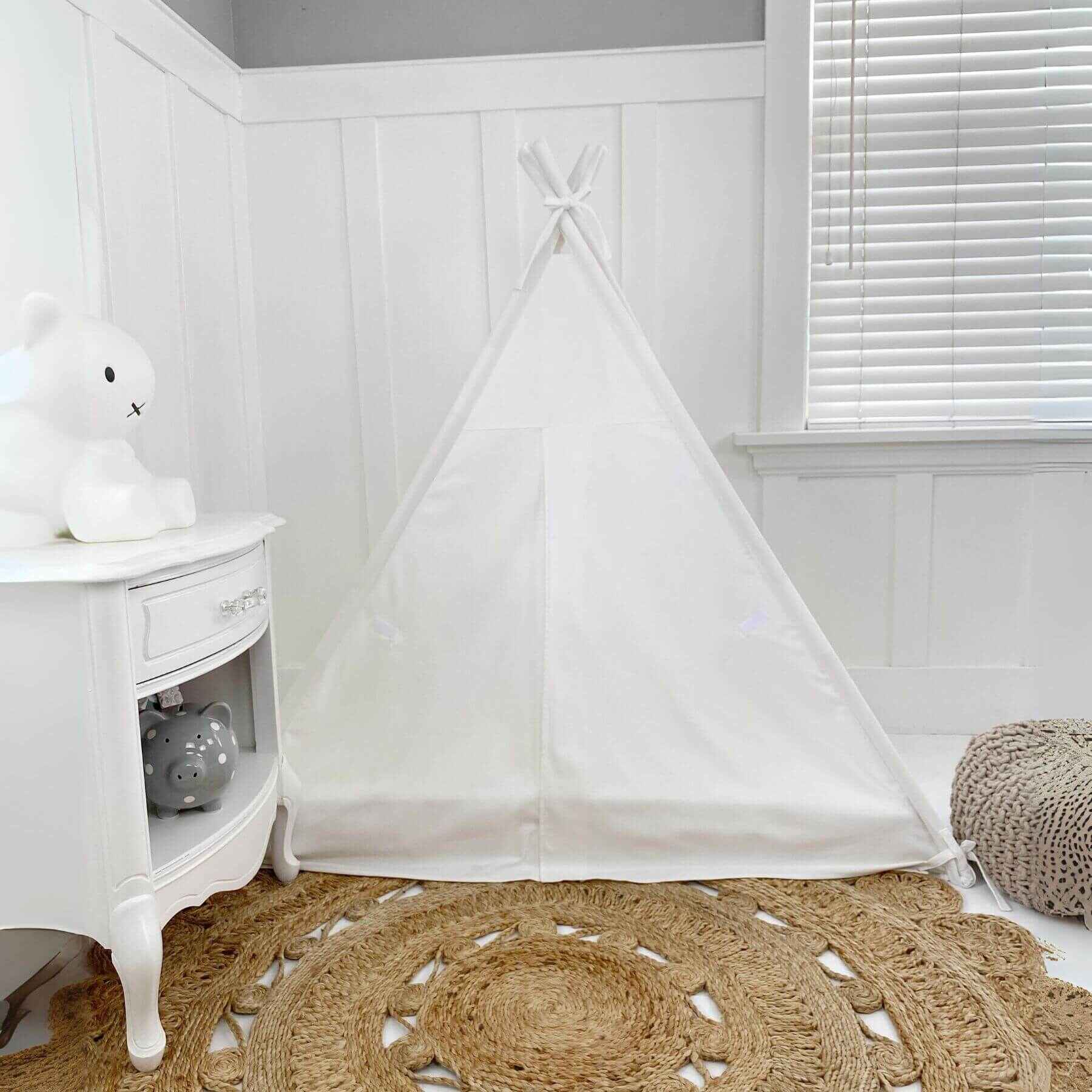 Domestic Objects Play Tent Canopy With Doors, White, Crib