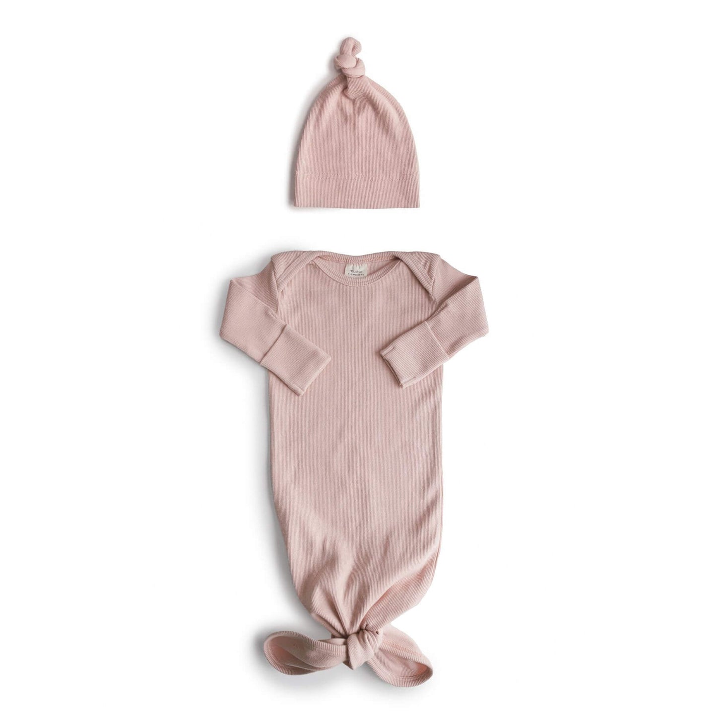 Mushie Ribbed Knotted Baby Gown + Beanie Set - Blush