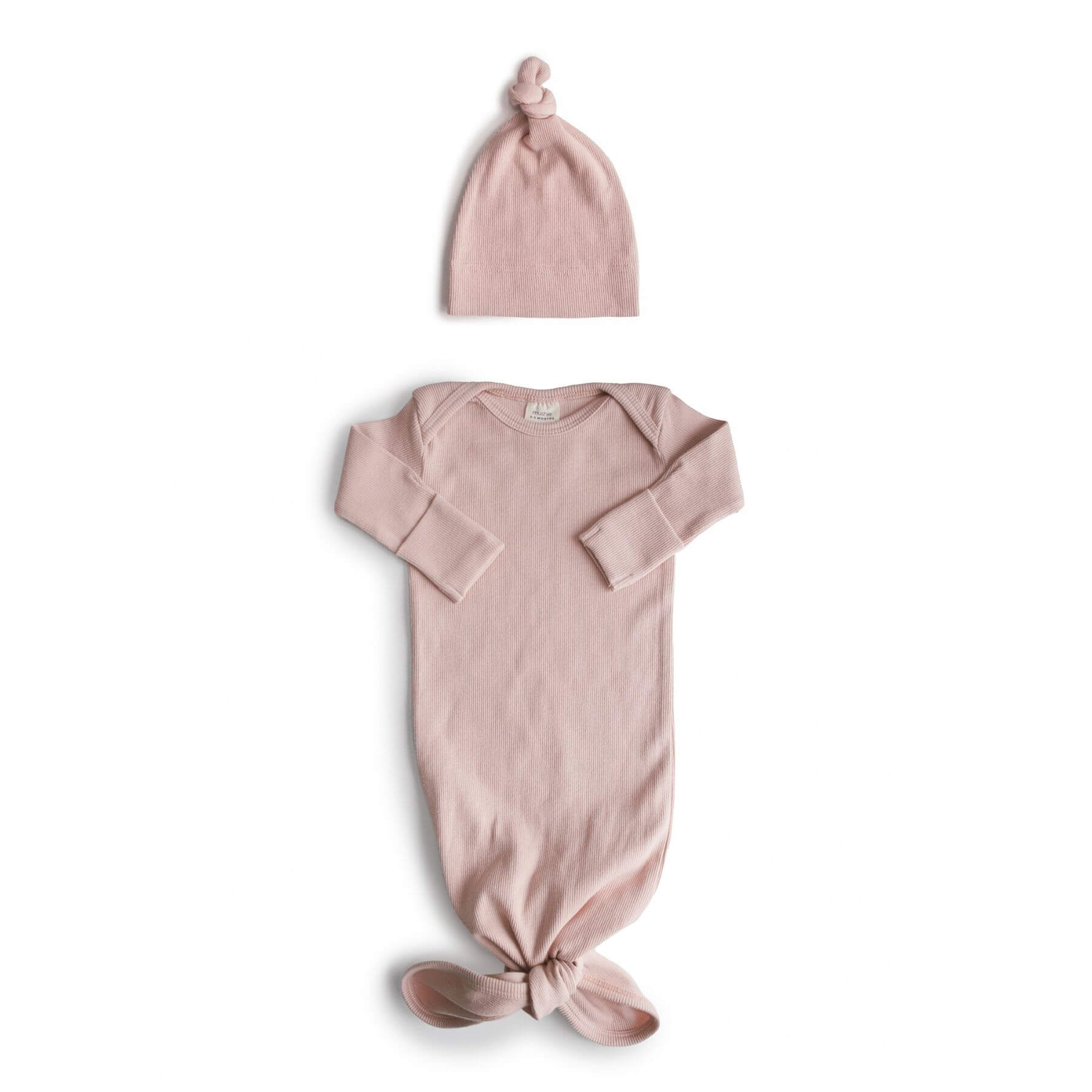 Mushie Ribbed Knotted Baby Gown + Beanie Set - Blush
