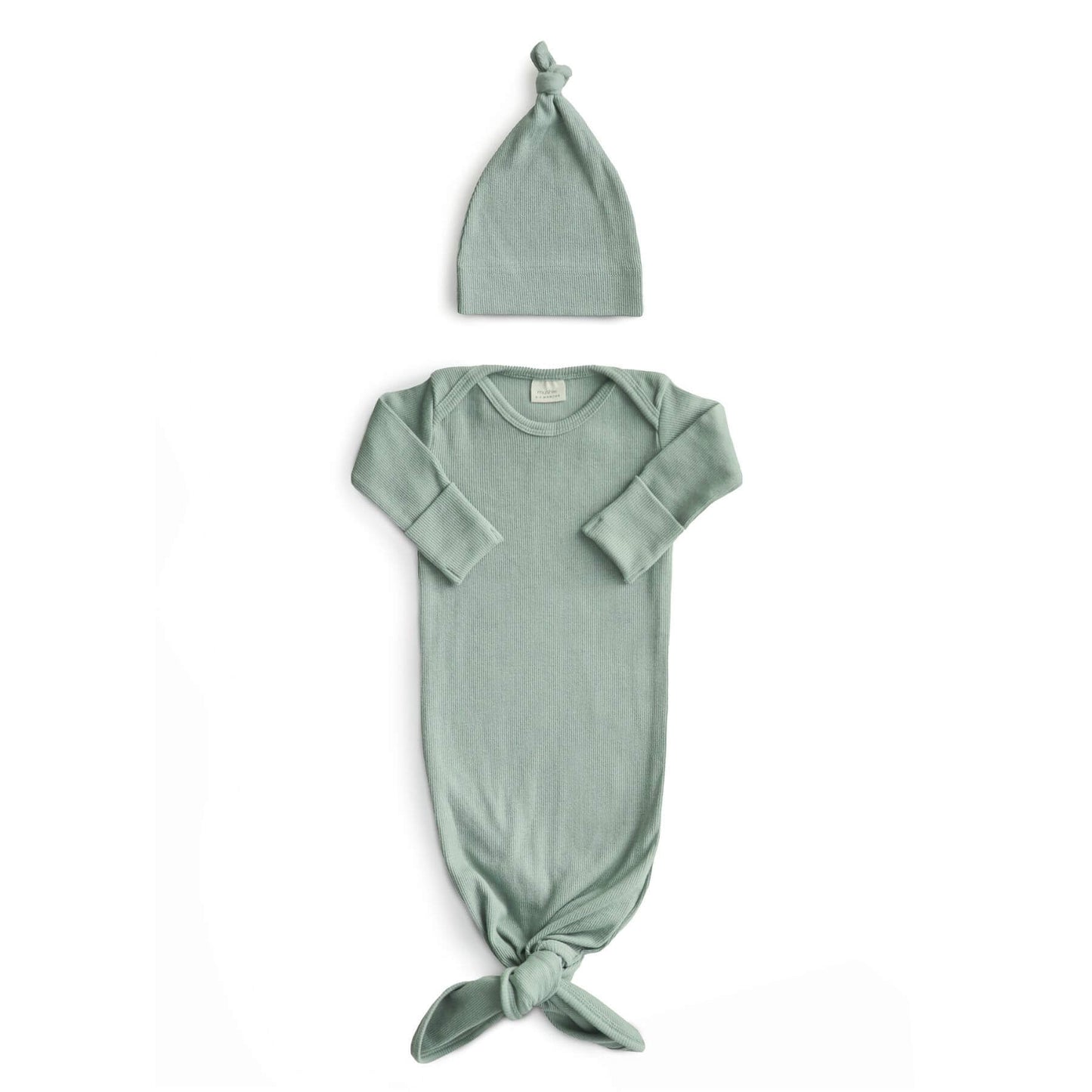 Mushie Ribbed Knotted Baby Gown + Beanie Set - Green