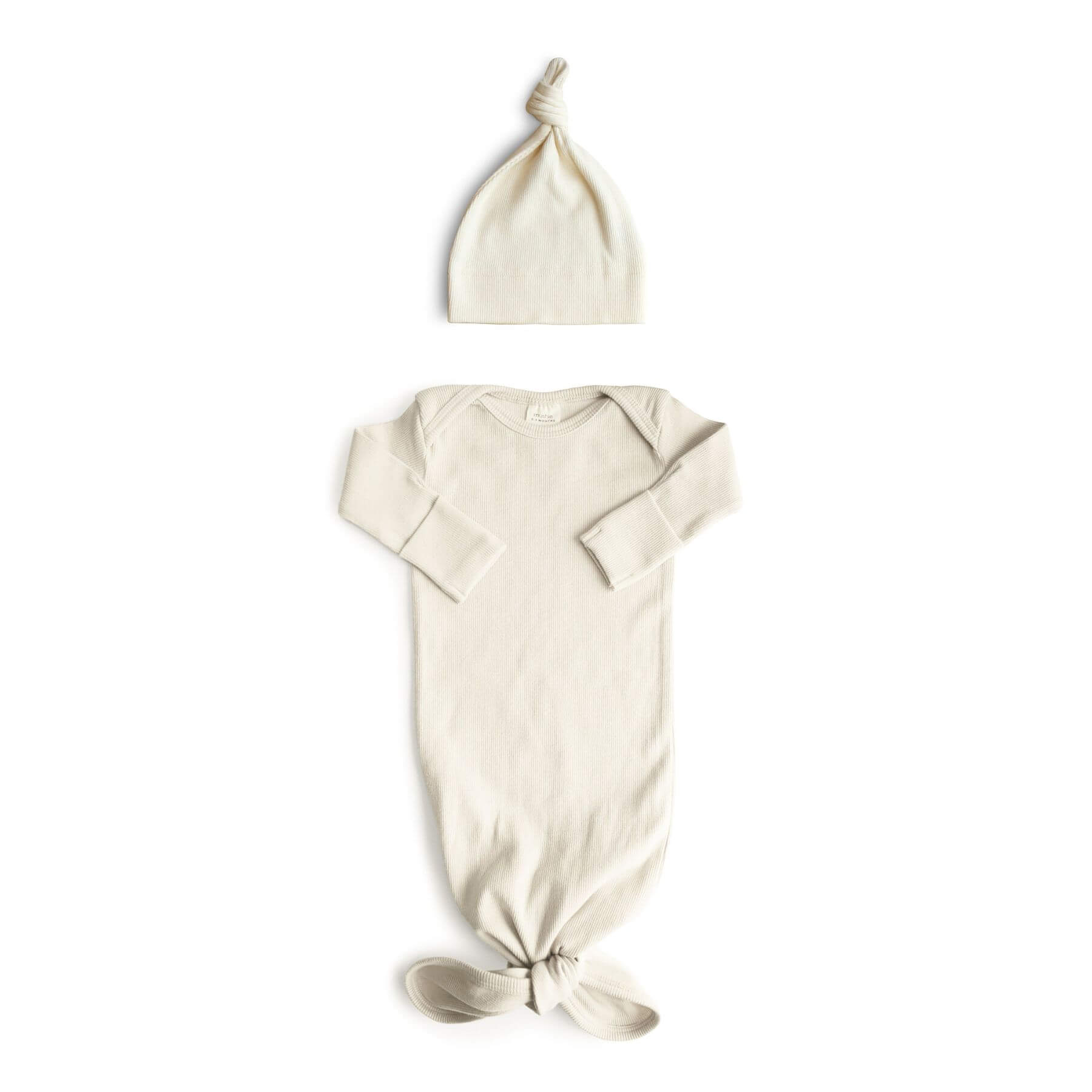 Mushie Ribbed Knotted Baby Gown + Beanie Set - Ivory