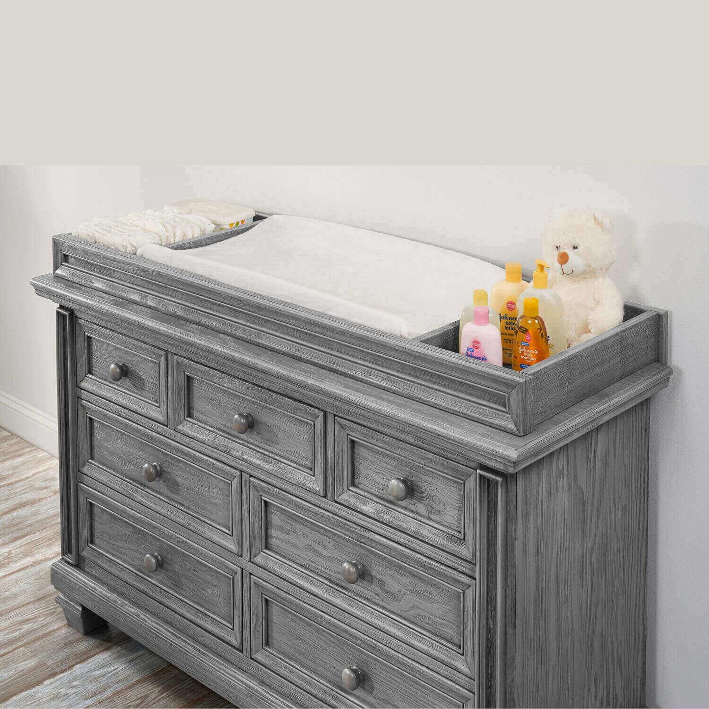 Soho Baby Richmond 7-Drawer Dresser | Brushed Gray