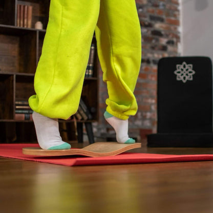 Kid playing with Spinzee Board in a living room