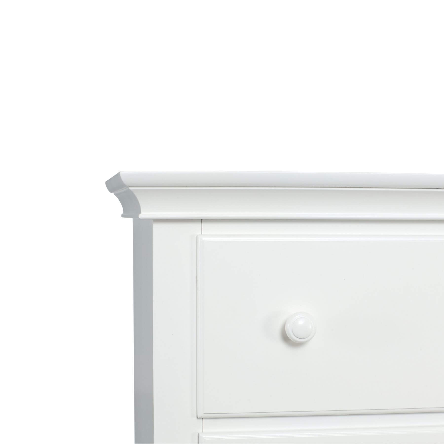 Detail of Suite Bebe Universal 6 Drawer Dresser White