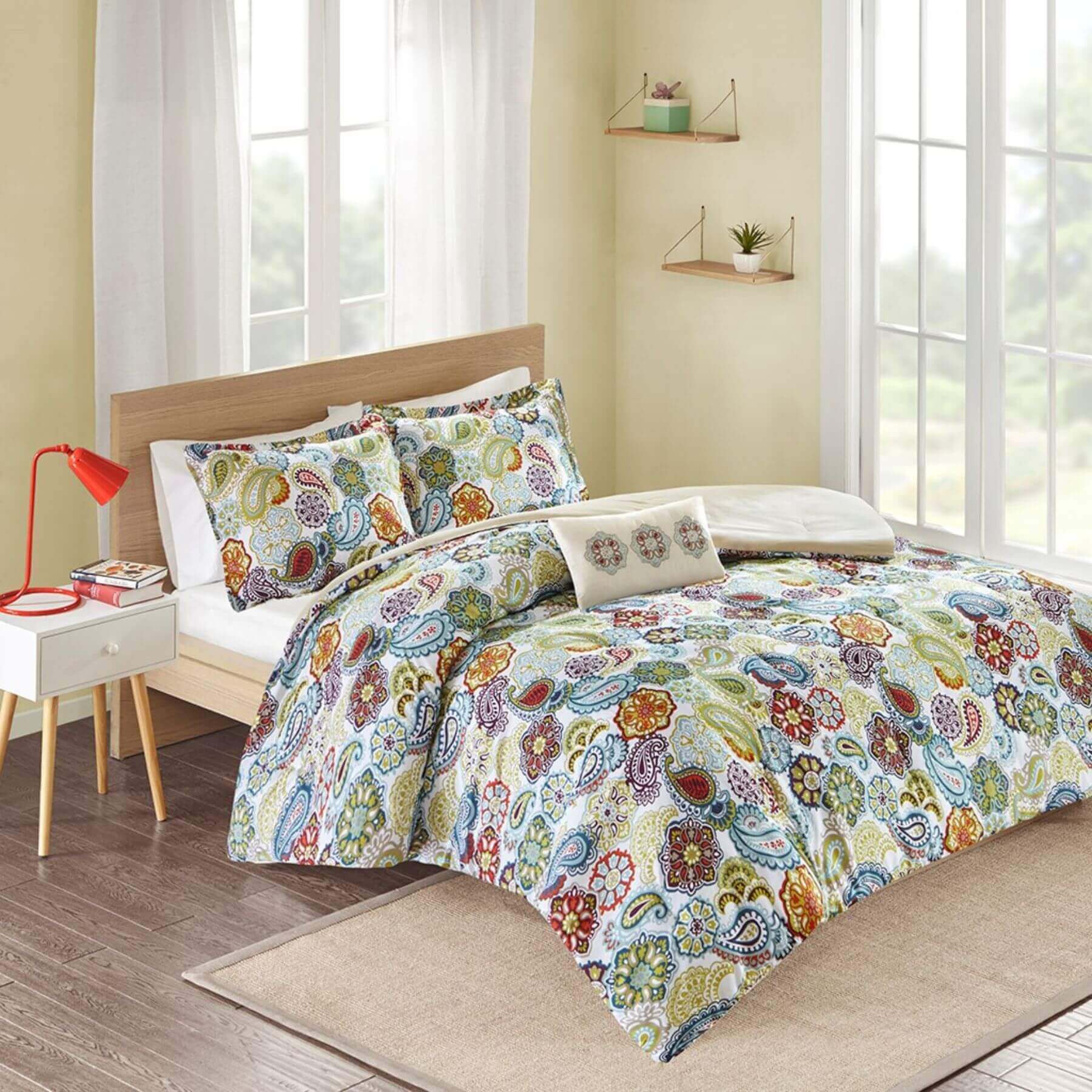 Tamil Comforter Set