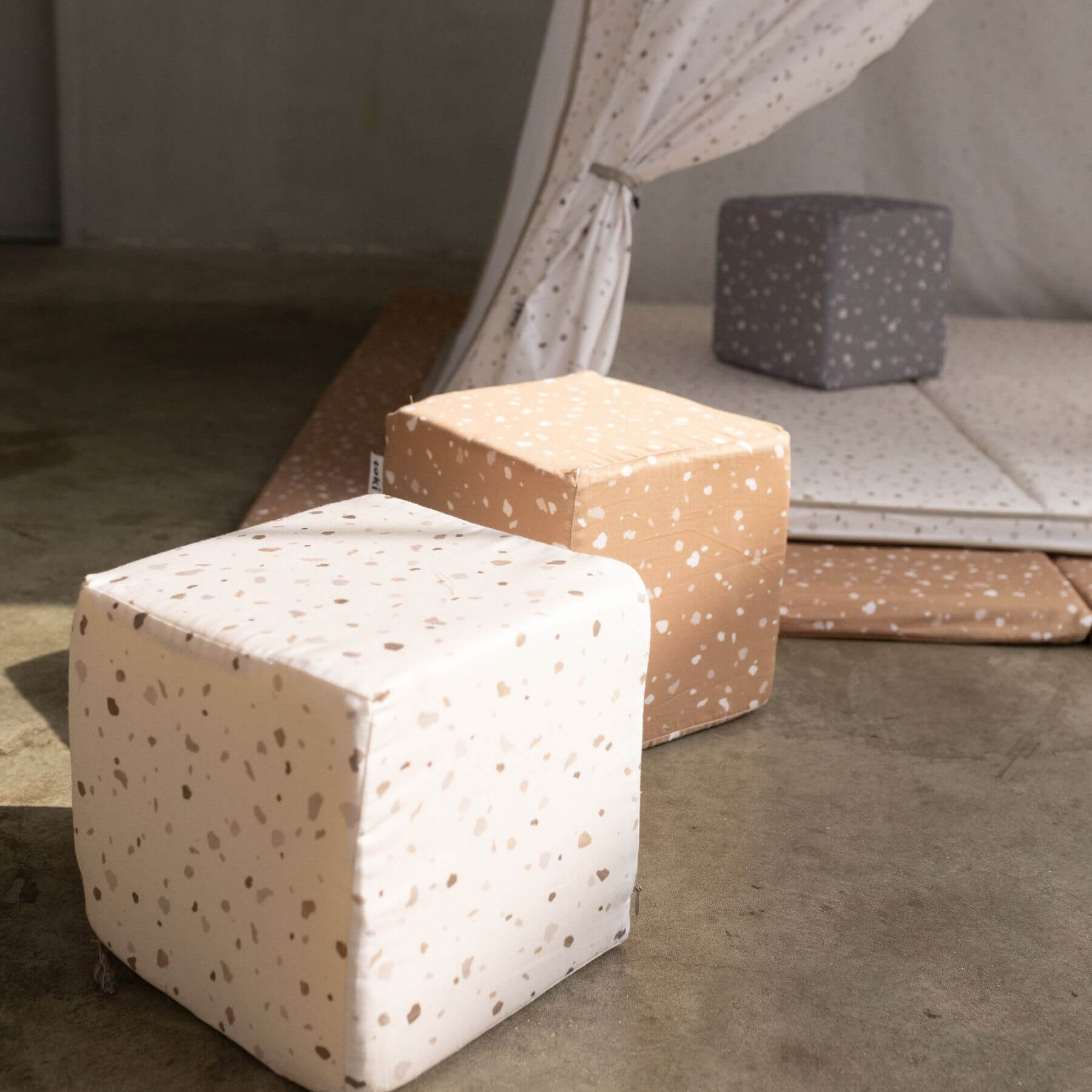 Toki Kids Play Cubes on floor