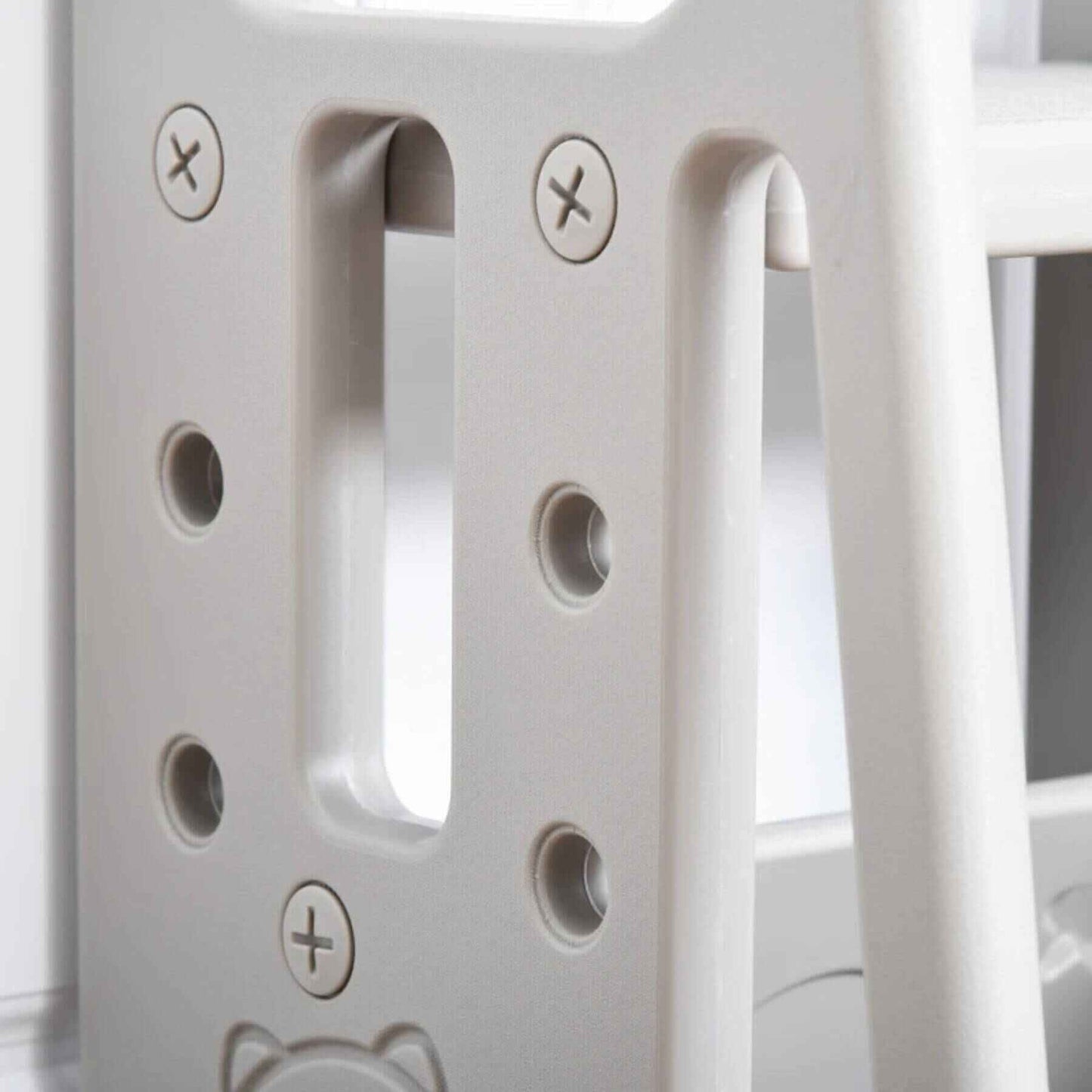 Detail of Qaba Toddler Tower with Adjustable Height Grey