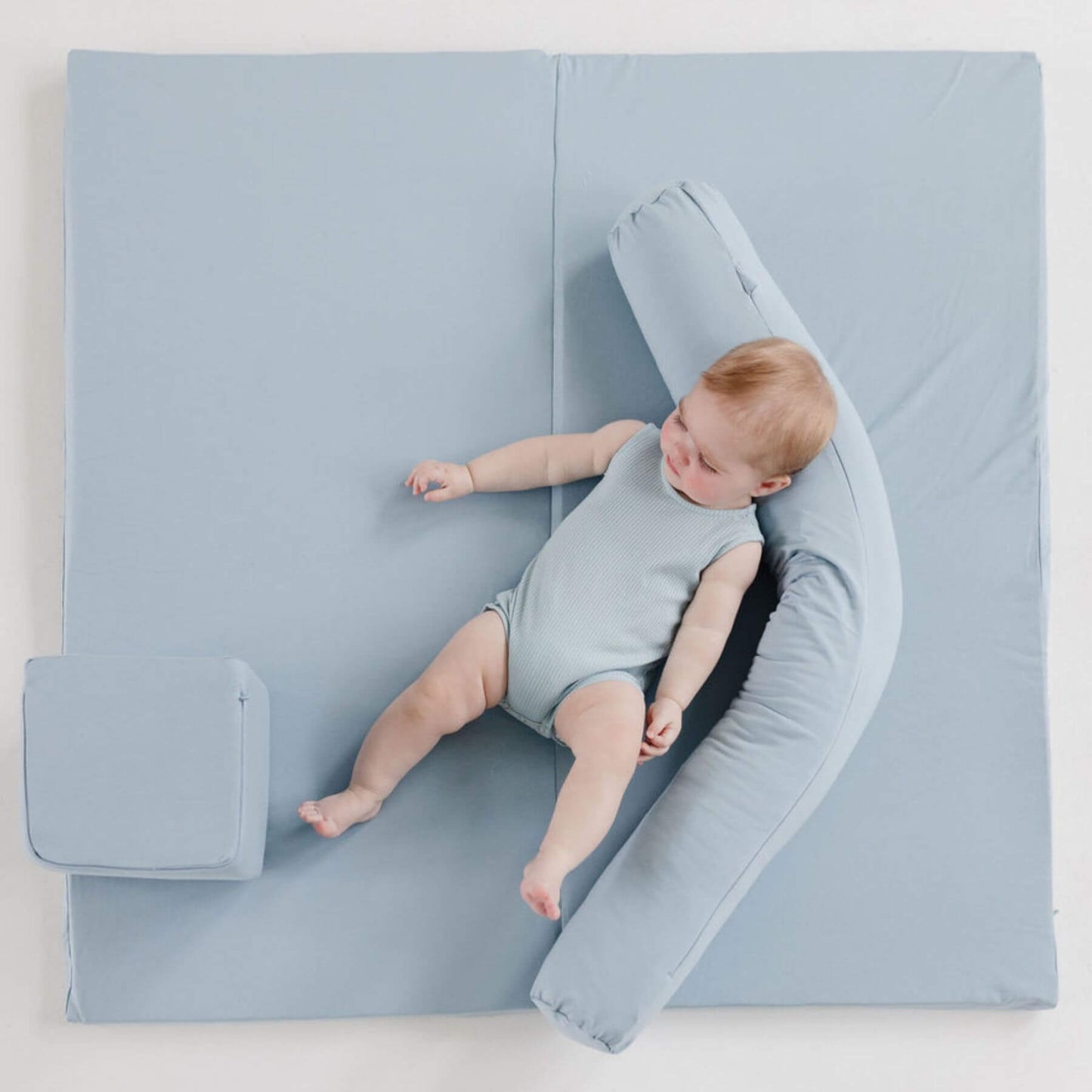 Baby Lying on Toki Mats Breeze Jersey Mat
