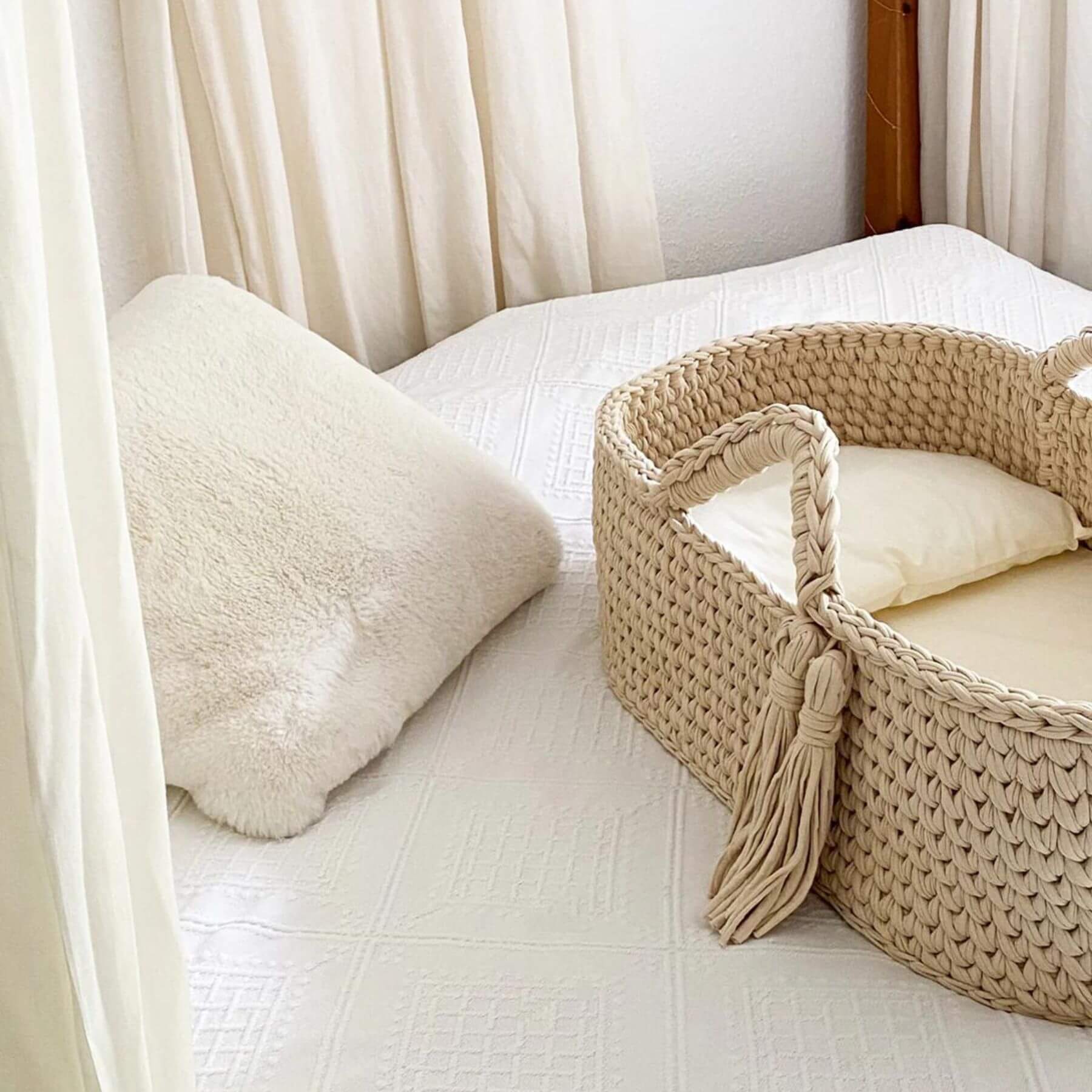 Unique Love Design Baby Basket Natural Beige on Bed