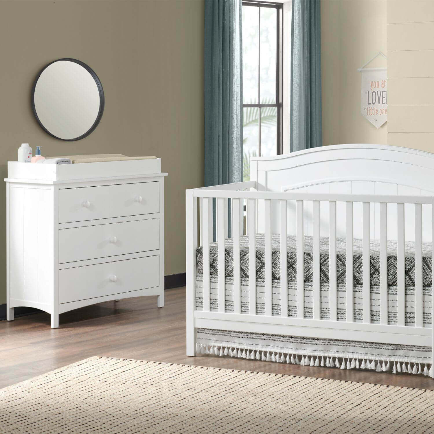 Oxford Baby Universal Changing Topper For 3-Drawer Dresser | Snow White