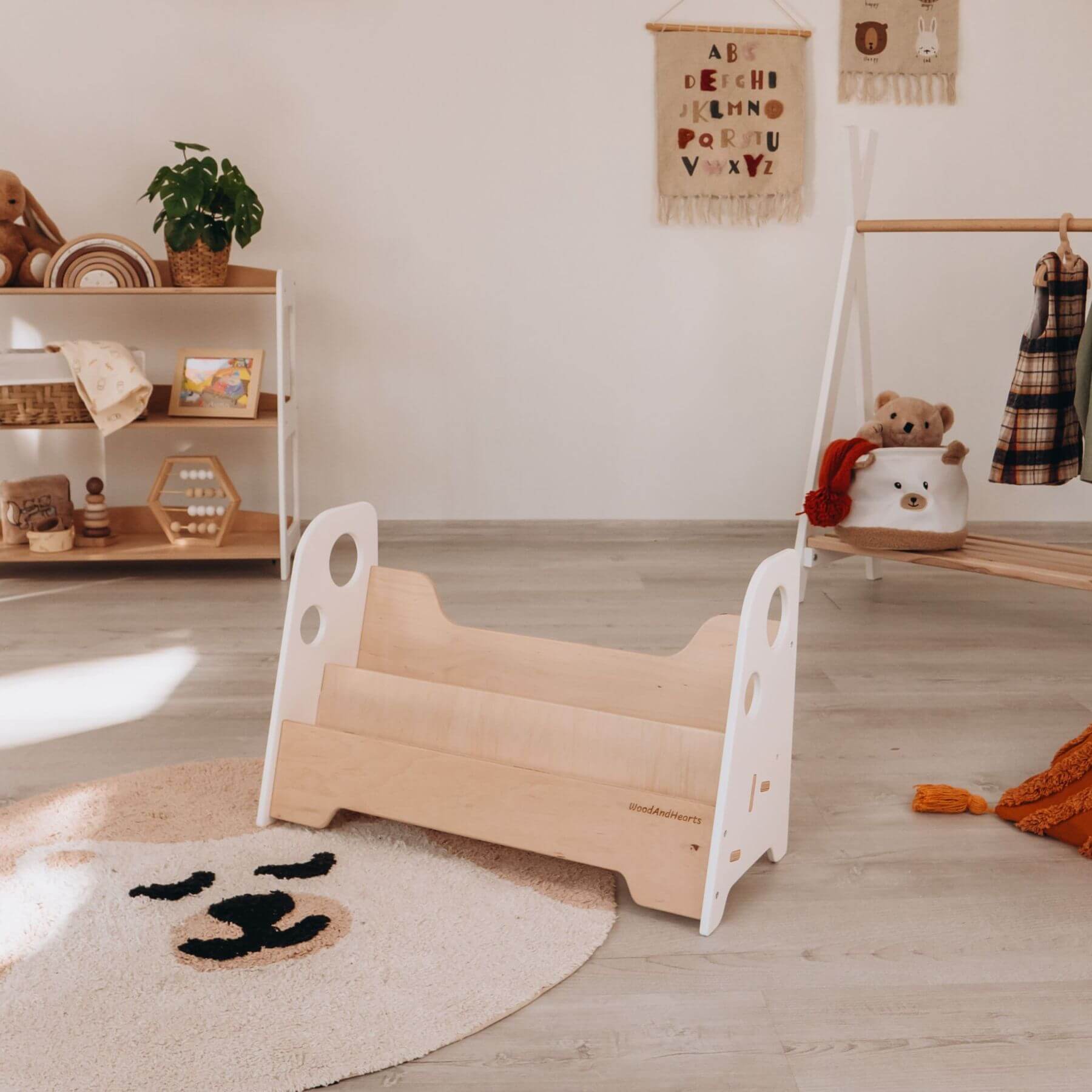 Wood and Hearts Kids Bookshelf in White & Natural Wood