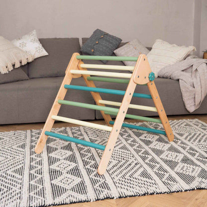 Wood and Hearts Montessori Foldable Triangle Green Grass